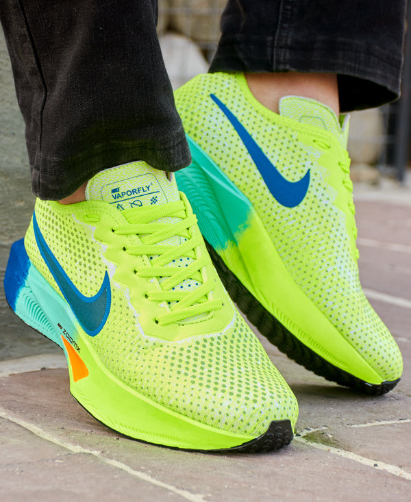 COLECCÍON NIKE VAPORFLY 3 + CAJA