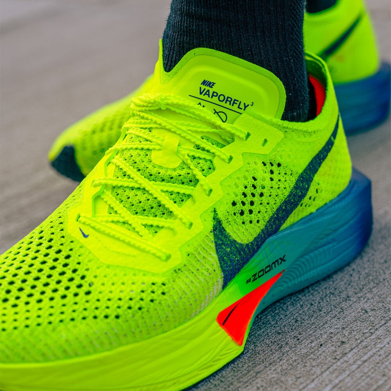 COLECCÍON NIKE VAPORFLY 3 + CAJA